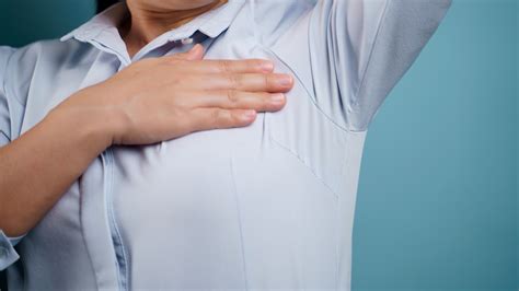 Knot Under Armpit Breastfeeding