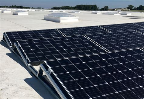 Photovoltaic roofs | Roofing applications | Elevate