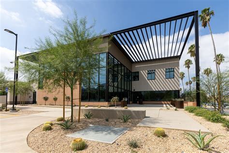 New center promotes holistic approach to wellness | Inside UCR | UC ...