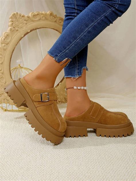 Vrouwen fluwelen dikke hak instappers sandalen, retro bruine kleur ...