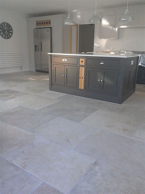 Natural Stone Kitchen Flooring Ideas – Flooring Ideas