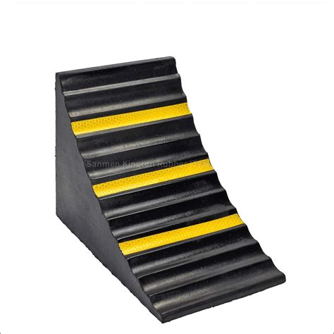 Anti-Slip Durable Vehicle Truck Rubber Wheel Stopper Car Wheel Chocks ...