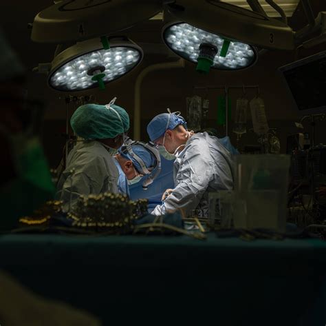 Does expired sunscreen still work? - Mayo Clinic News Network