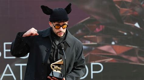 Bad Bunny bio, age, height, girlfriend, albums, ethnicity, career path ...