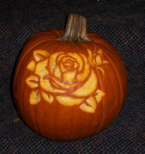 30+ Flower Pumpkin Carving Ideas