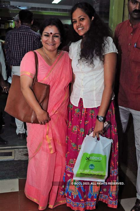 Jaishree Mishra’s book launch Photogallery - ETimes