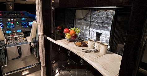 N20BD Gulfstream G200 - Pinnacle Air Charter LLC S/N 014