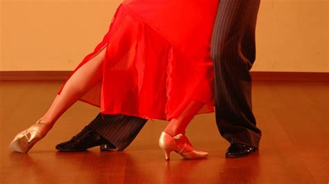 Ballroom Daning Connection Machine 的图像结果