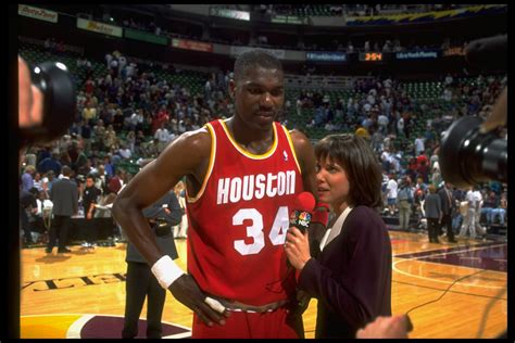 Houston Rockets: Hakeem Olajuwon nearly posts two quadruple-doubles