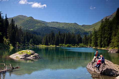 Wandern: Rund um den Obernberger See - Bergwelten