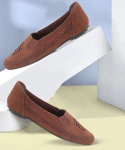 Catwalk Women Bellies - Buy Catwalk Women Bellies Online at Best Price ...