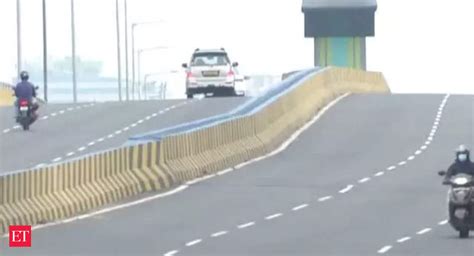 COVID curbs: Sunday lockdown in Kerala, only emergency services allowed ...