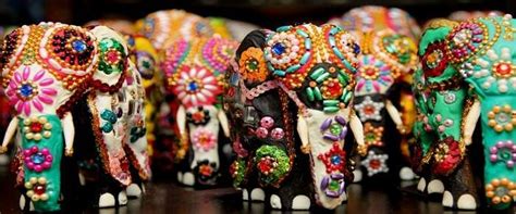 Shopping In Sri Lanka: Top Places For Shopping & Things To Buy In 2023!