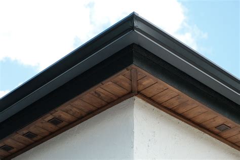 Transforming a Home’s Exterior with a Stunning Cedar Soffit