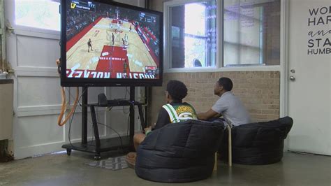 Southern Lab gamer advances to finals of NBA 2k20 playoffs