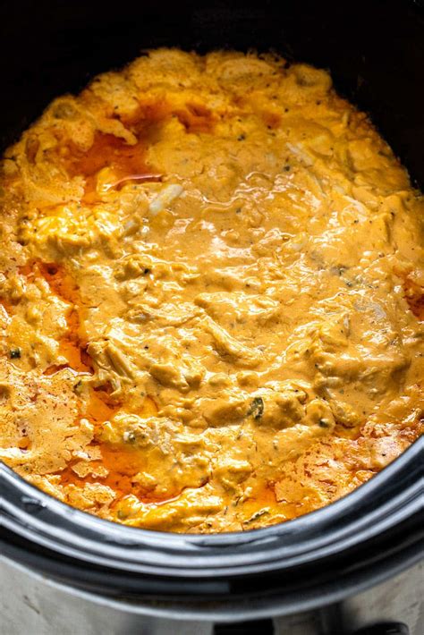Crock-Pot Buffalo Chicken Dip - Jessica Gavin
