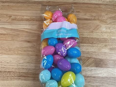 Dollar Tree Spring Decor 的图像结果