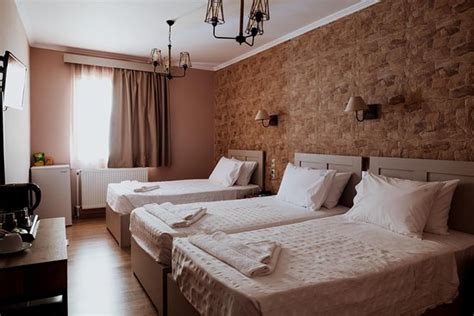 LIGHTHOUSE HOTEL (Alexandroupoli) - Hotel Reviews, Photos, Rate ...