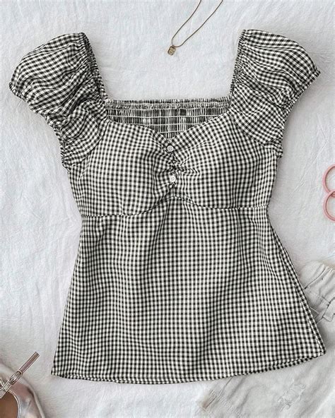 Striped Short Sleeve Top in Black And White – Littlebox India