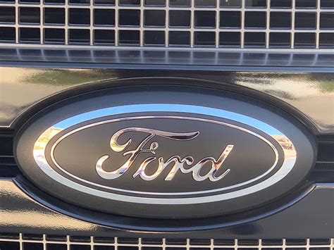 Black oval emblem 2015 f150 - Ford F150 Forum - Community of Ford Truck Fans
