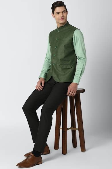 Buy Men Olive Textured Nehru Jacket Online - 688648 | Peter England