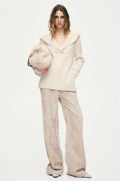 Hooded wool jumper - Cream - Ladies | H&M IN