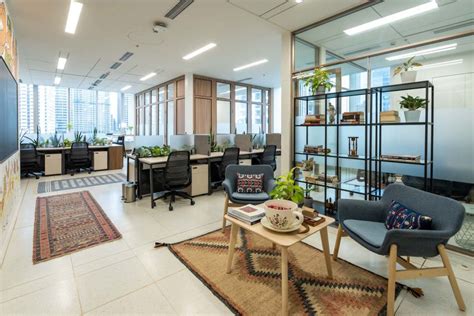 Dextrus Peninsula Towers - Coworking & Shared Office Space in Lower ...