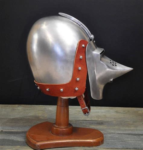 Bascinet (Hounskull) helmets