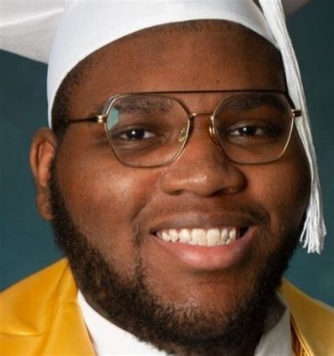 Alabama teen faces fears, crowd: ‘I’m a person just like you’ - al.com
