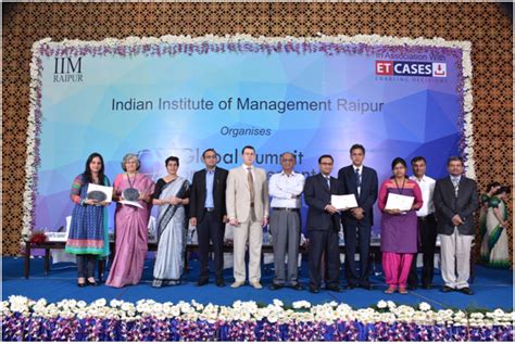 IIM Raipur in association with ET Cases Concluded the Second Global Summit