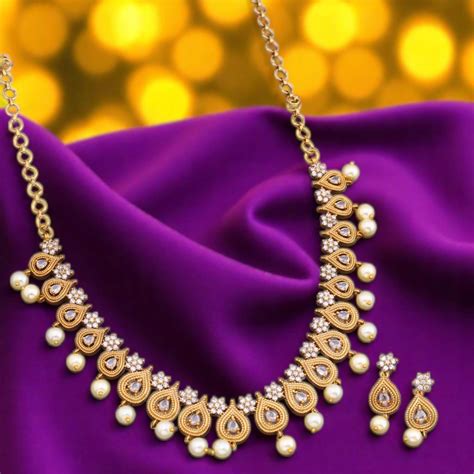 Golden Mayureshwar Antique Jewellery Set - New Arrival – Bling Bag