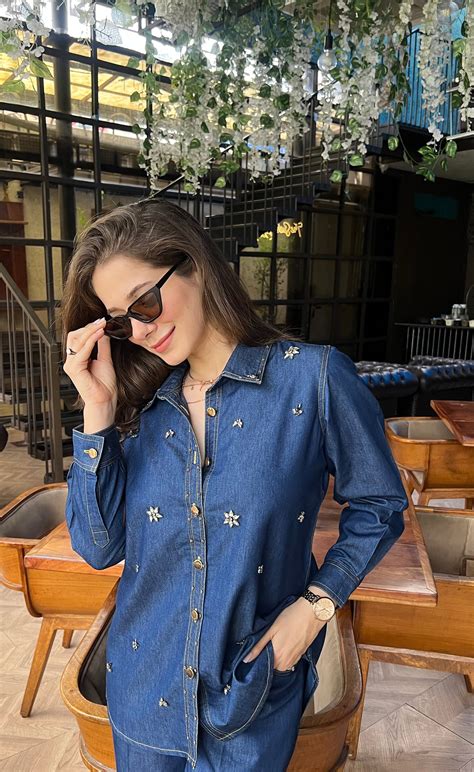Denim Shirt - With Rhinestones – Paraa India
