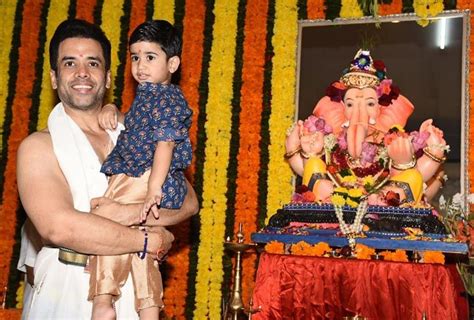 6 Single Dads Of Bollywood Who Destroyed Every Misconception Around Men ...