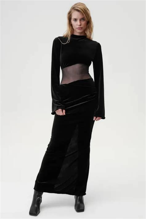 Undress Code sukienka Miss Me Dress kolor czarny maxi dopasowana 736 ...