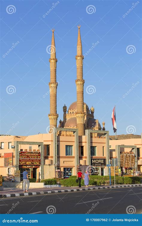 Al Mustafa Mosque, a Large Islamic Temple in the City Center, Sharm El ...