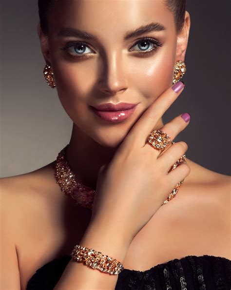 Jaipur Ratn: Finest Gemstone Jewelry, Buy Engagement Rings