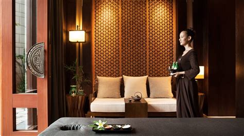 巴厘岛W Hotel Away水疗中心迎来明星美容师【护肤】风尚中国网- 时尚奢侈品新媒体平台