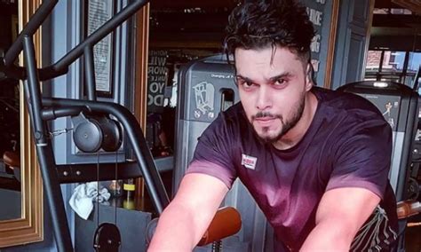 Meet Zainul Abedin who ran 66km non-stop on a treadmill in 12 hours