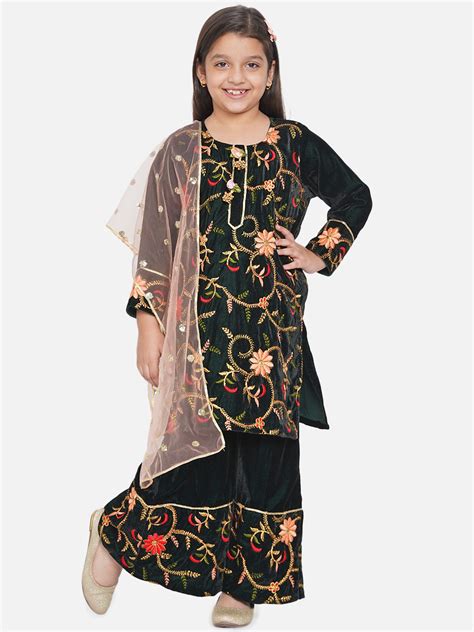 Girls Floral Embrodiery Velvet Kurta Plazzo in Mehendi Green – Little Bansi