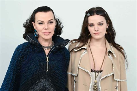 Debi Mazar's Daughter Evelina, 22, Looks Just Like Her Mom as She Poses ...