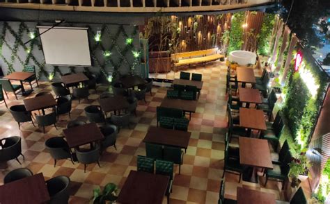 The Flamiing Tables | WhatsHot Mumbai