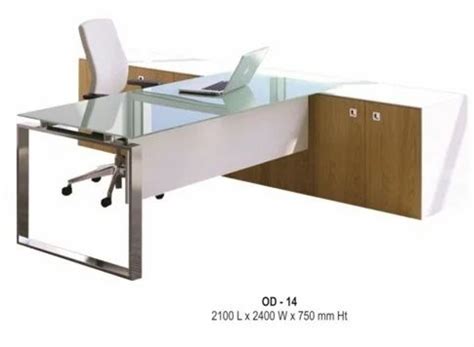 Director Office Desks - Modular Office Desk Manufacturer from Mohali