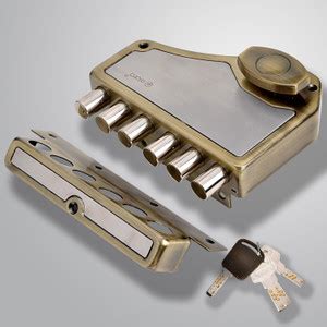 Elara Iron, Brass Glossy Deadbolts Price in India - Buy Elara Iron ...