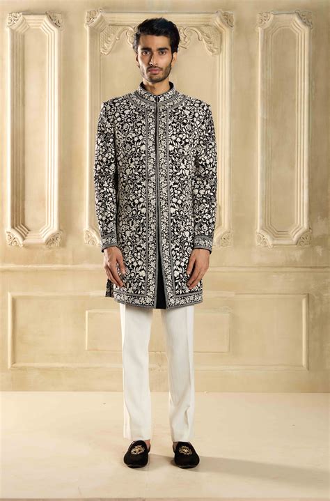 Sangeet Men – Manish Malhotra