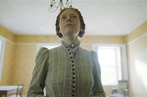 THE YELLOW WALLPAPER (2021) Reviews of Gothic feminist film - new ...