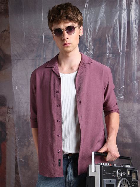 Hubberholme Men Solid Relaxed Fit Resort Collar Fullsleeve Shirts ...