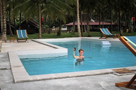 SUMATRA SURF RESORT (Krui) - Resort Reviews, Photos, Rate Comparison ...