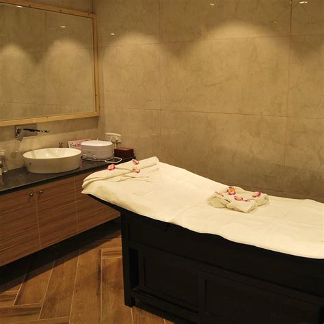 Salons To Get Bikini Wax In Bangalore | LBB, Bangalore