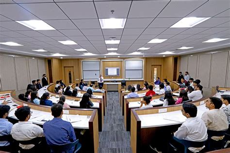 NMIMS School of Law Indore Campus: Photos, Virtual Tour