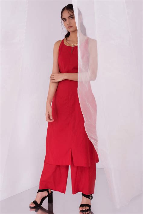 Red pyjama set – Sukriti and Aakriti